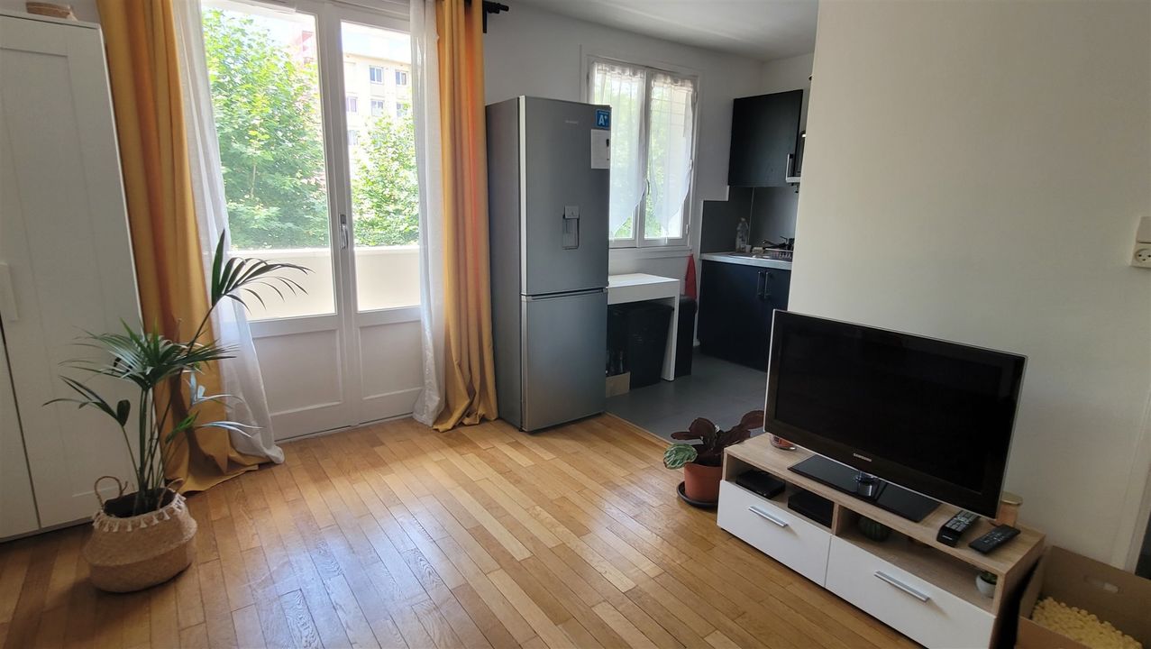 T2 de 40 m² au 146 av. Jean Monnet à CALUIRE