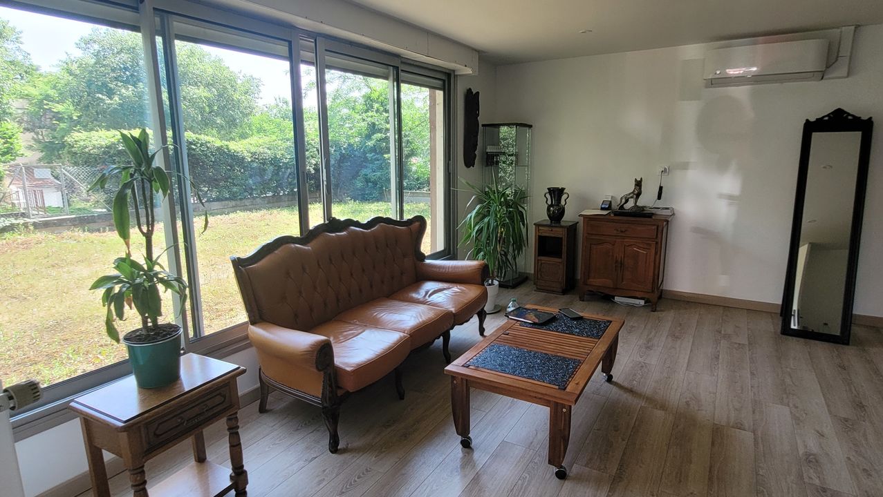 Appartement / local commercial, Grande rue de Saint Clair à