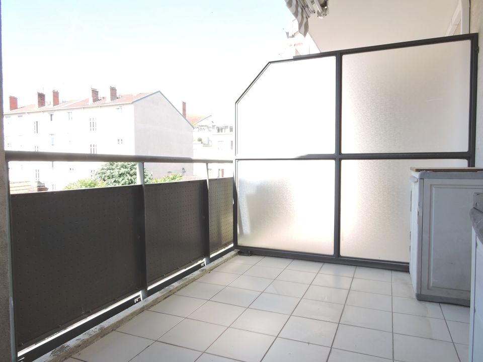 T4 avec balcon – MONPLAISIR