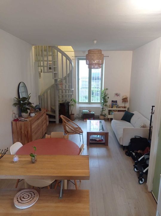 T3 de 67 m² en duplex avec terrasse de 40 m²